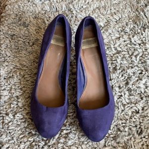 Purple heel